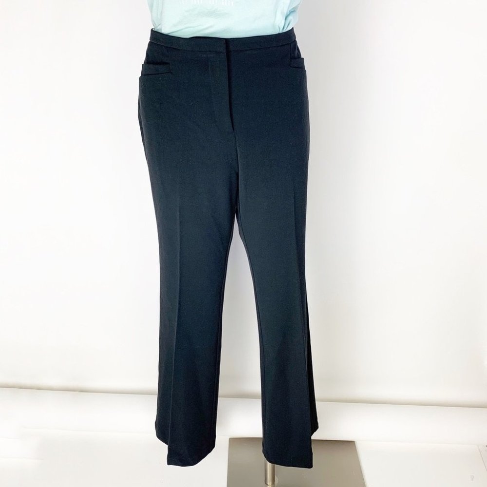 Chico's Smooth Stretch Front Zip Basic Black Career Trousers NEW Size 1 /(sz. 8)